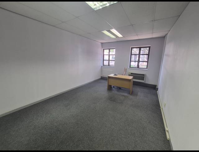 314M² OFFICE TO LET IN RIVONIA